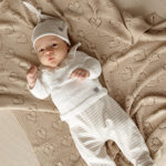 Conjunto Bebé 3 Piezas con Jersey de Punto, Polaina y Gorro Rayas