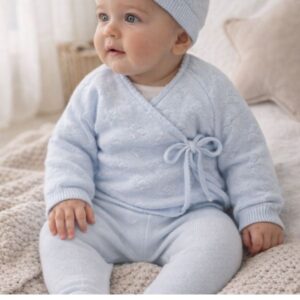 Conjunto de bebé  celeste con polaina, jersey cruzado con o sin gorro   100% algodón