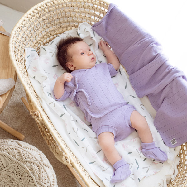 Patucos bebé 100% algodón canalé calado