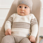 Conjunto de bebé en punto gris y crudo 100% Algodón con o sin gorro